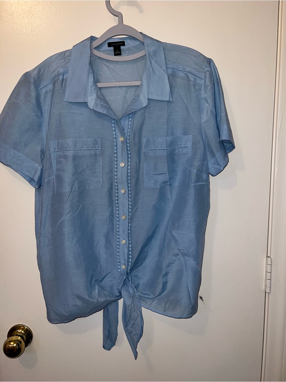 Silk Ann Taylor Light Blue Short-Sleeve Tie-Front Button Down Shirt